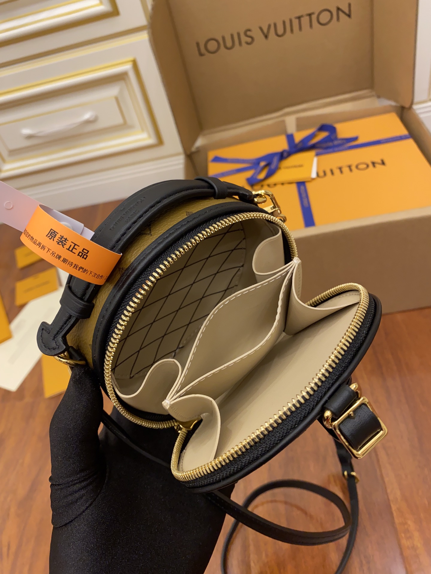 Louis Vuitton LV Mini Boîte Chapeau 迷你盒子包 M68276