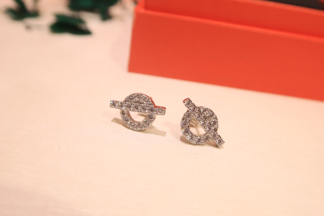 Hermès 爱马仕耳钉finesse新款 镂空