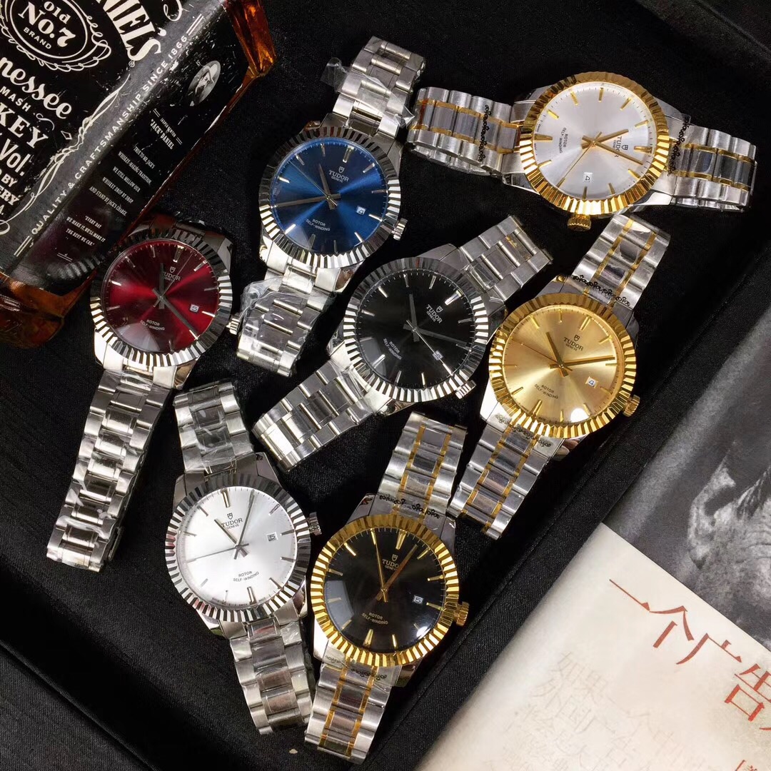 Tudor 系列 尺寸：40mm 三维镀膜玻璃 精钢表带•原装扣 帝陀 全新演绎