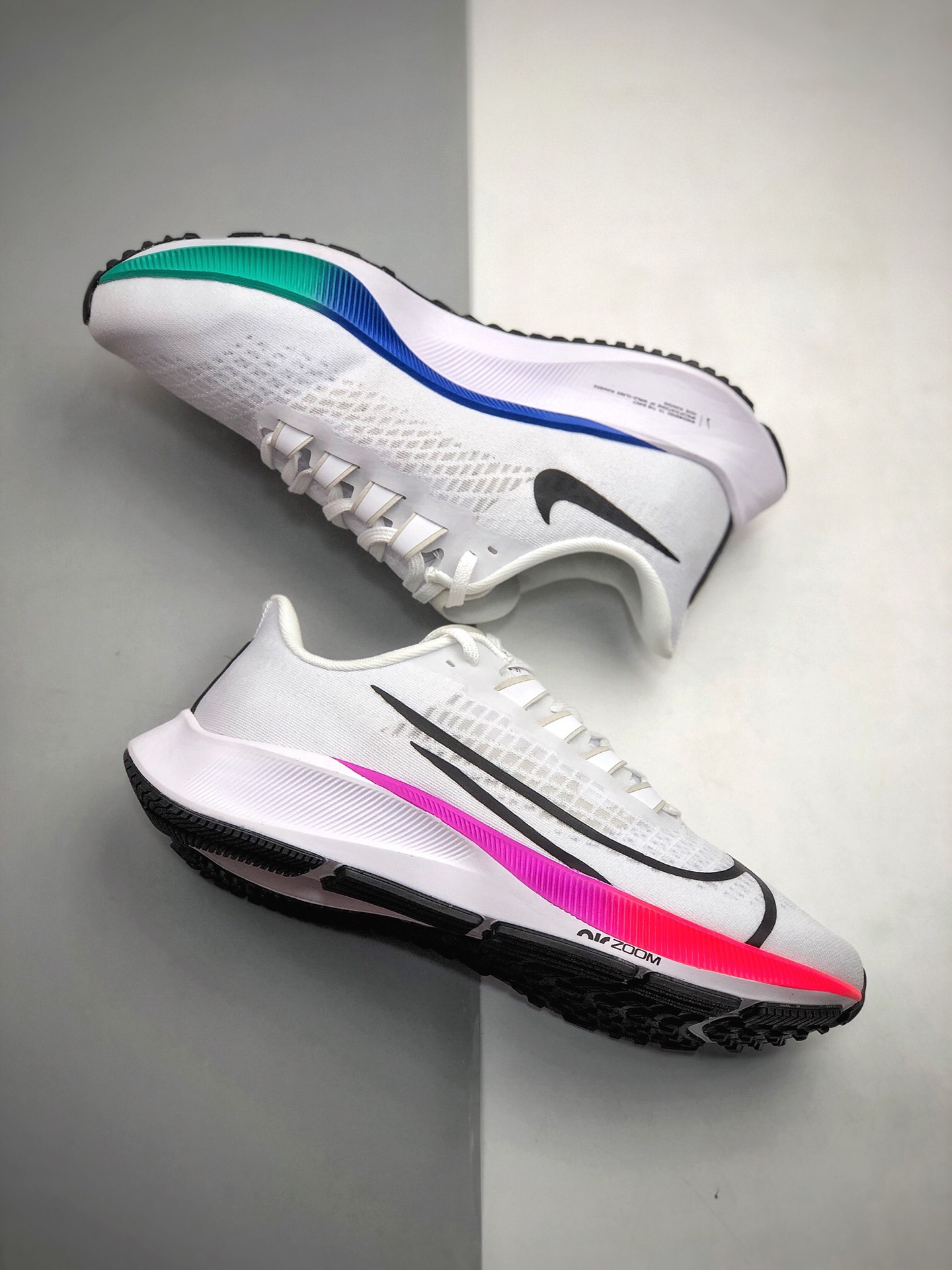 190 登月37代V2 阴阳鞋 独家新配色 货号：BQ9646-103