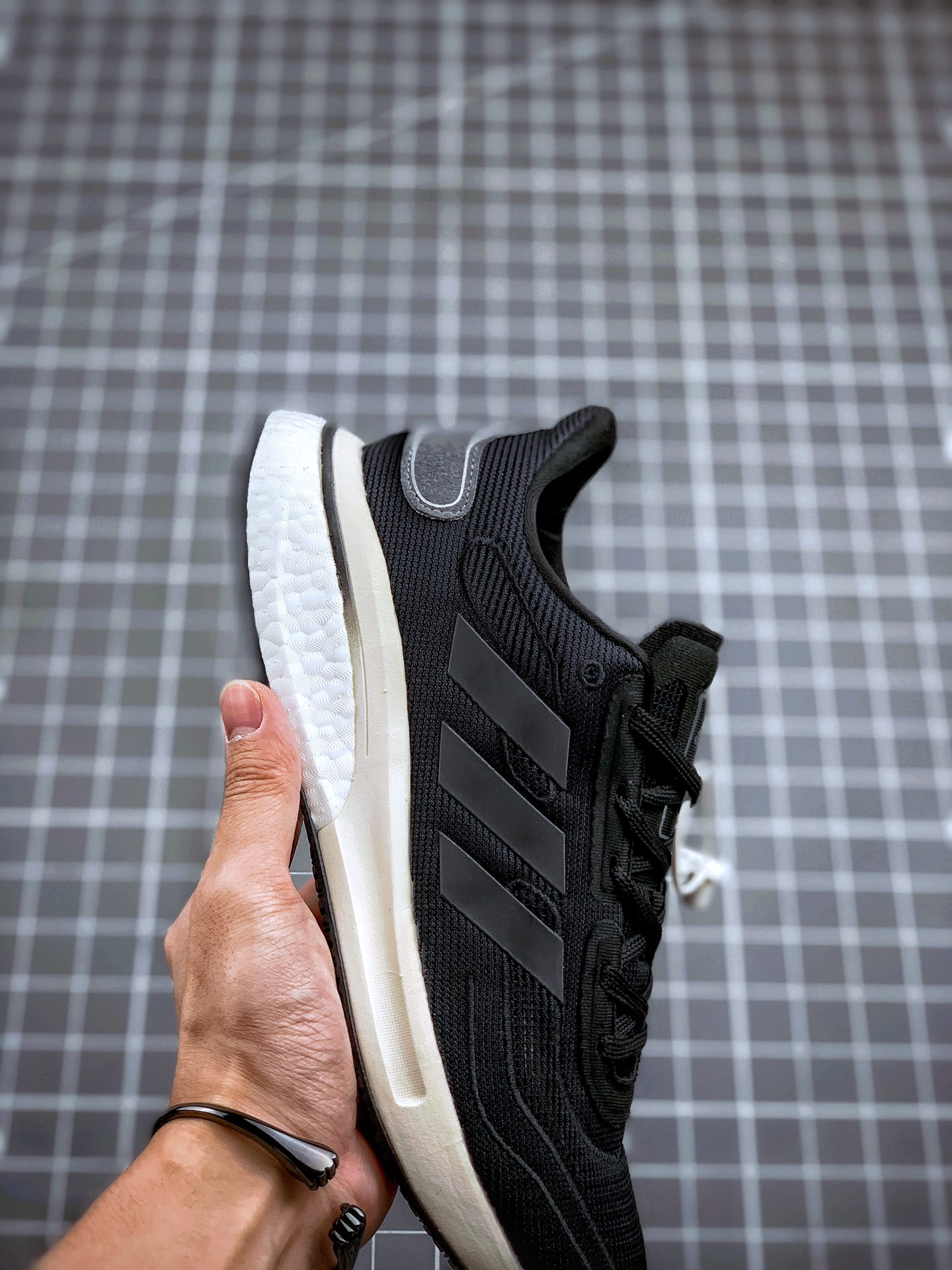 210 Adidas Supernova M 马拉松 赛事专业跑步鞋