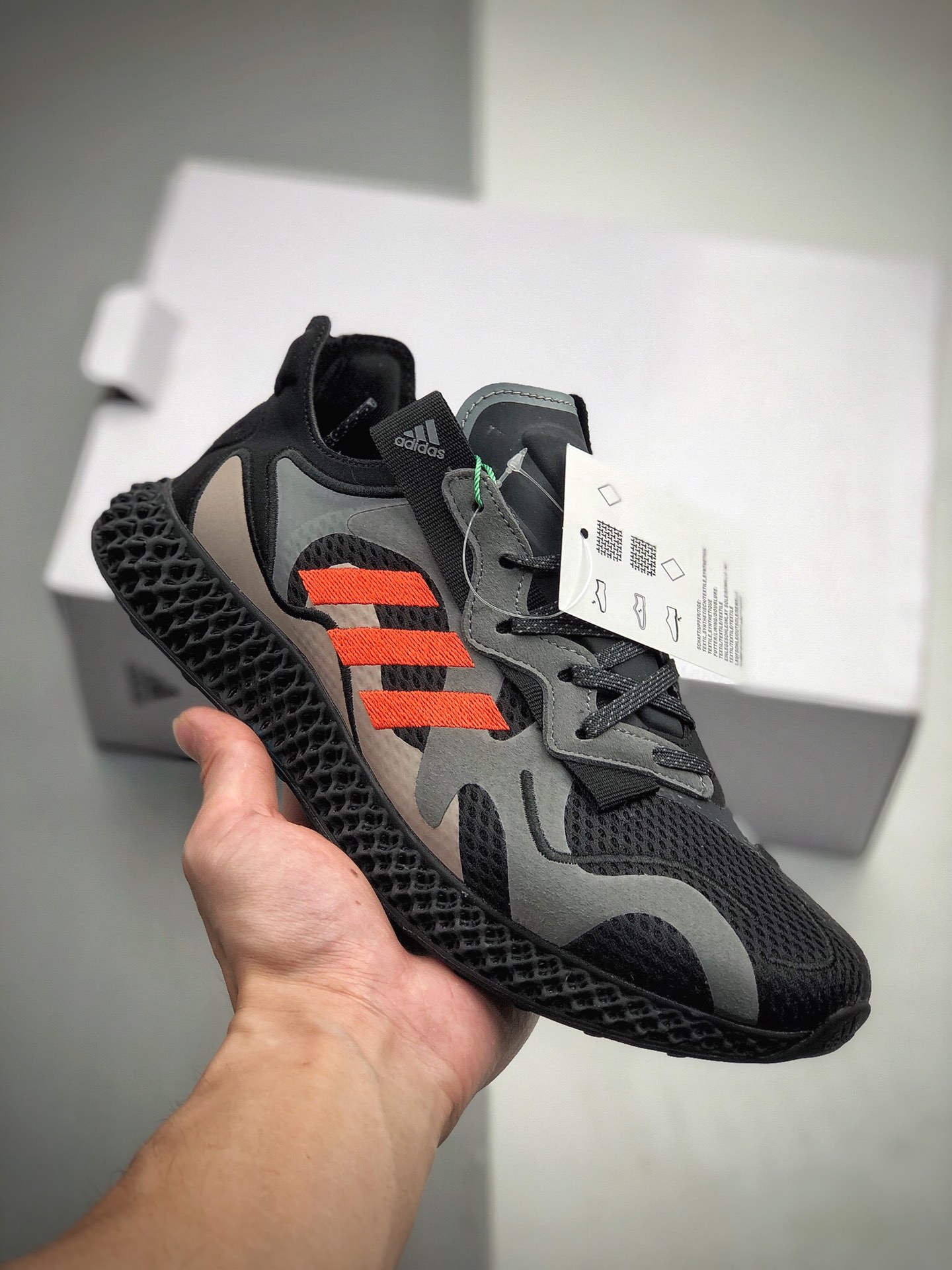 280  4D打印 Futurecraft 4D打印 科技高端跑步鞋Consortium  货号： EG6515