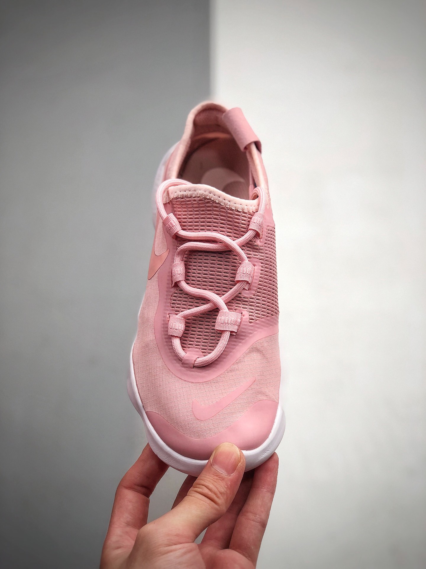 120 耐克NIKE FREE RN 5.0 2020 休闲运动运动跑步鞋 货号：CJ0270-600