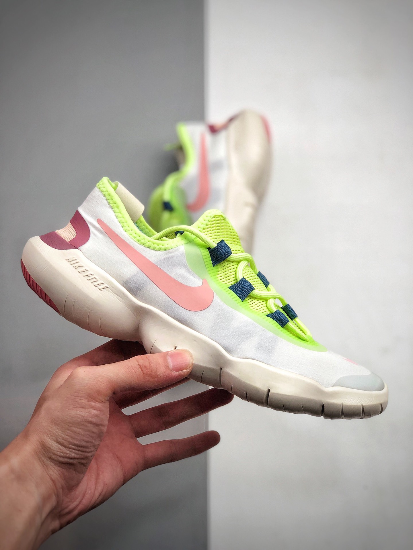 特价120 耐克NIKE FREE RN 5.0 2020 休闲运动缓震运动跑步鞋CJ0270-101