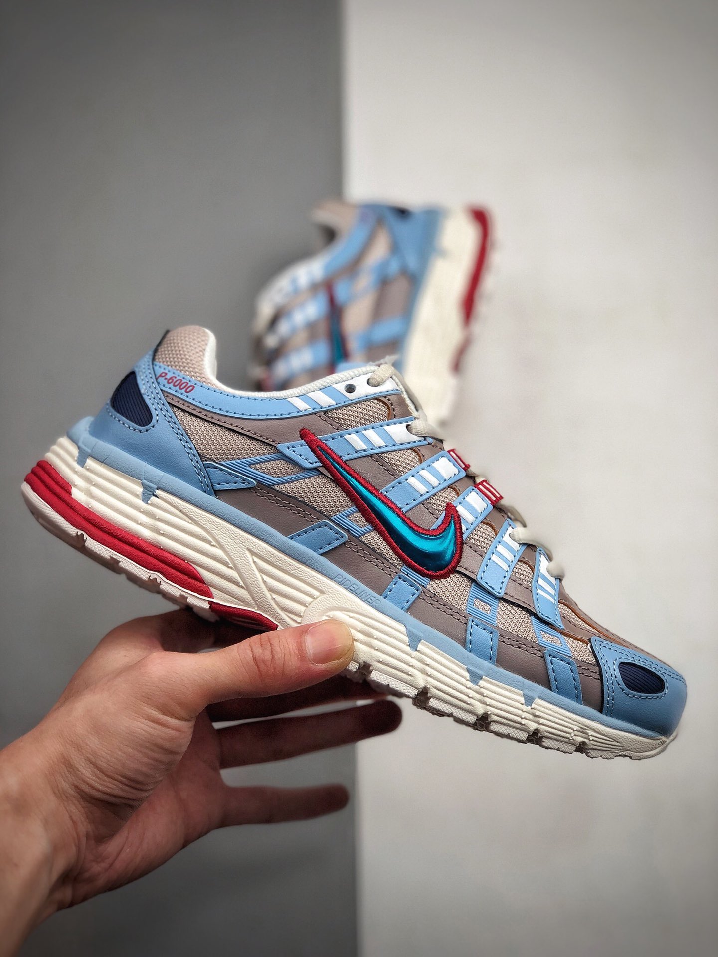 210 耐克Nike P-6000 CNPT”Sail/Teal/Desert Sand”系列复古老爹风休闲运动舒适跑鞋货号：CK2961-131