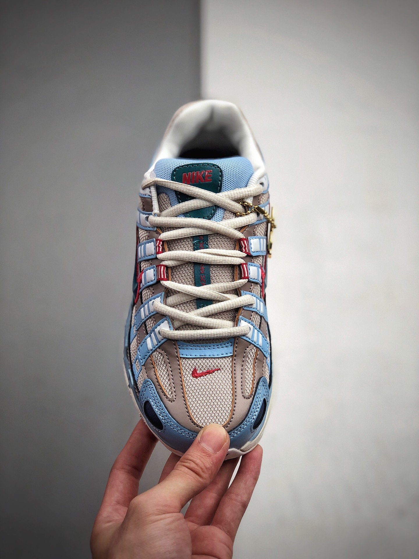 210 耐克Nike P-6000 CNPT”Sail/Teal/Desert Sand”系列复古老爹风休闲运动舒适跑鞋货号：CK2961-131