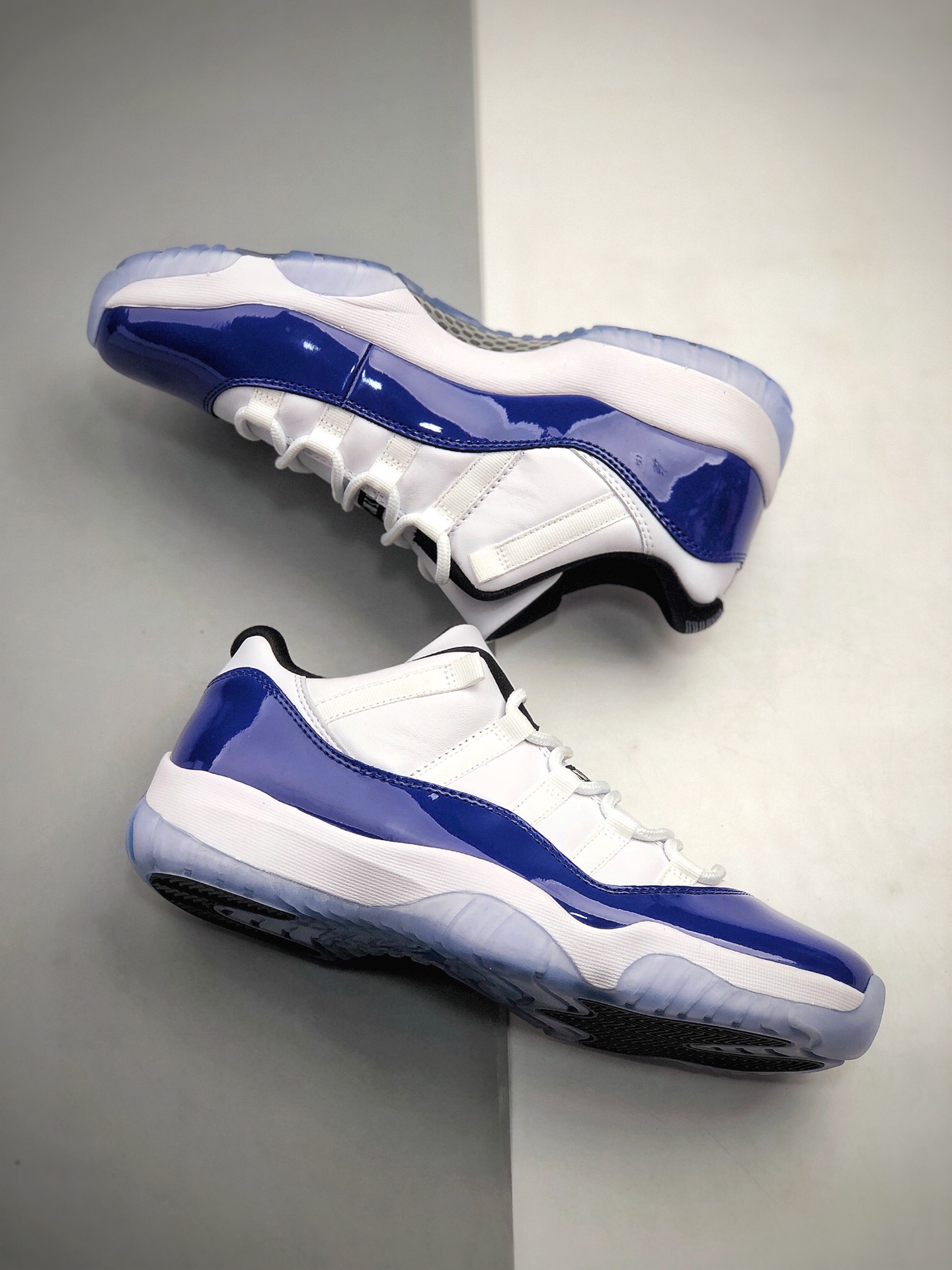 450  Air Jordan 11 Concord AJ11 乔丹11代 白兰