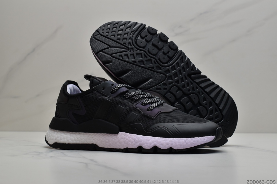 230 公司级阿迪达斯 Adidas Nite Jogger 2019 Boost 金属亮白反光 联名夜行者货号：FV4545