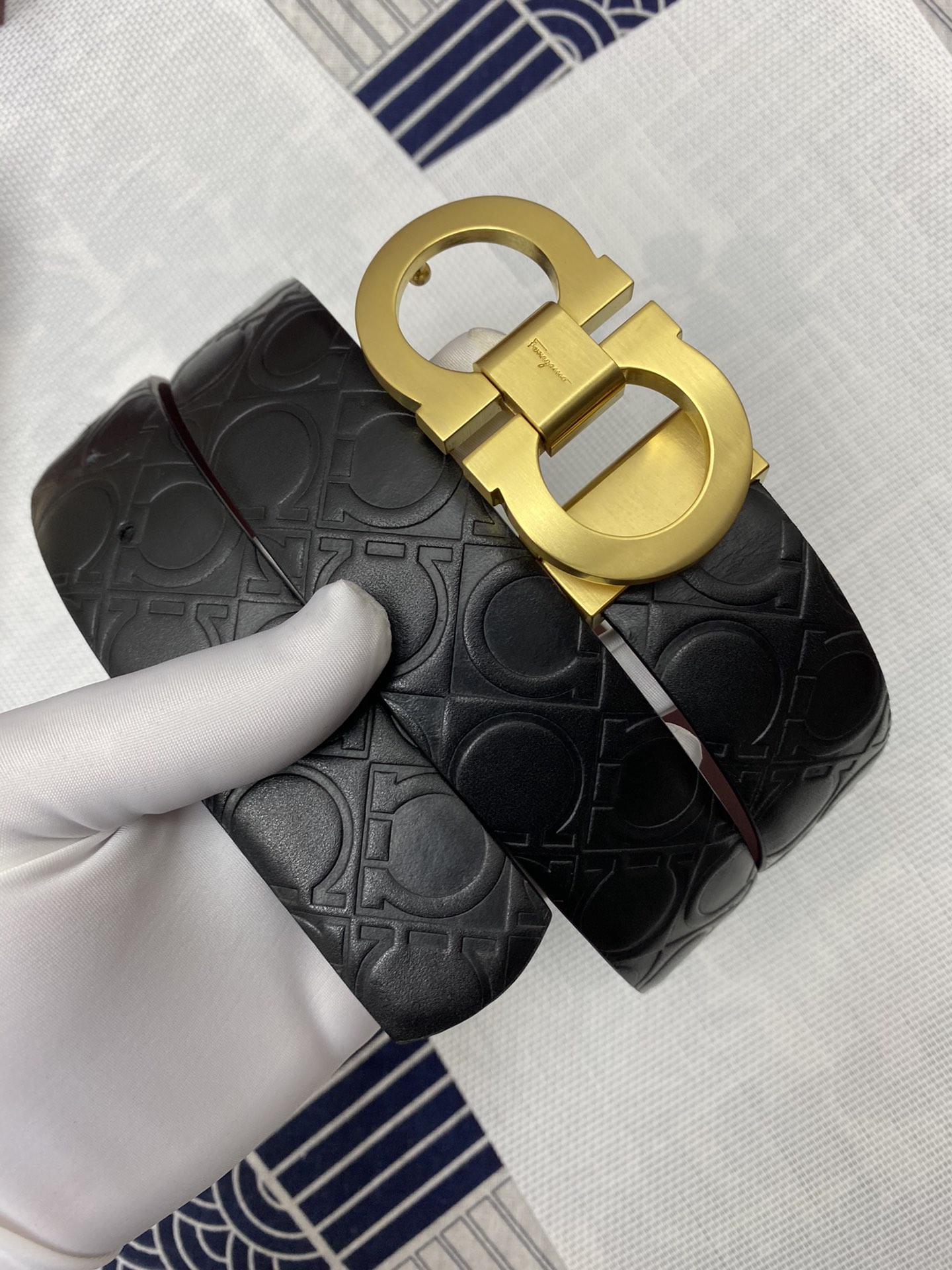 [Ferragamo Belts]Ferragamo: Original single layer cowhide embossed surface.L
