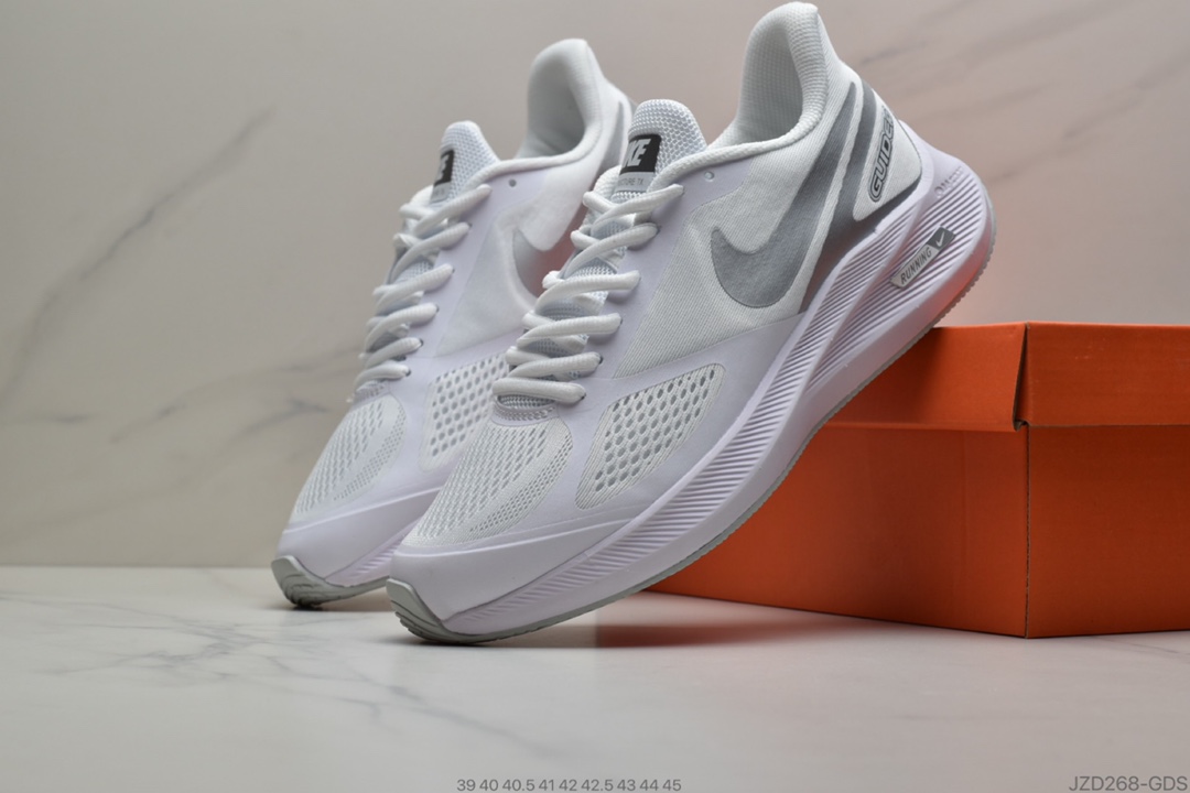 140 耐克Nike Zoom Vomero 7 登月7 复机古能风 网面透气鞋跑内置气垫 透气轻盈运动跑步鞋