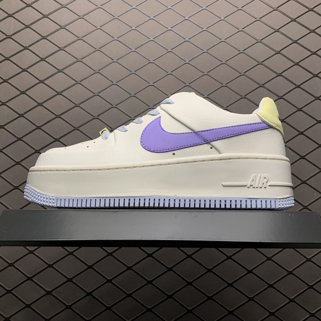200 Nike AF1 Shgelow 空军一号低帮运动休闲板鞋 CN2579-151