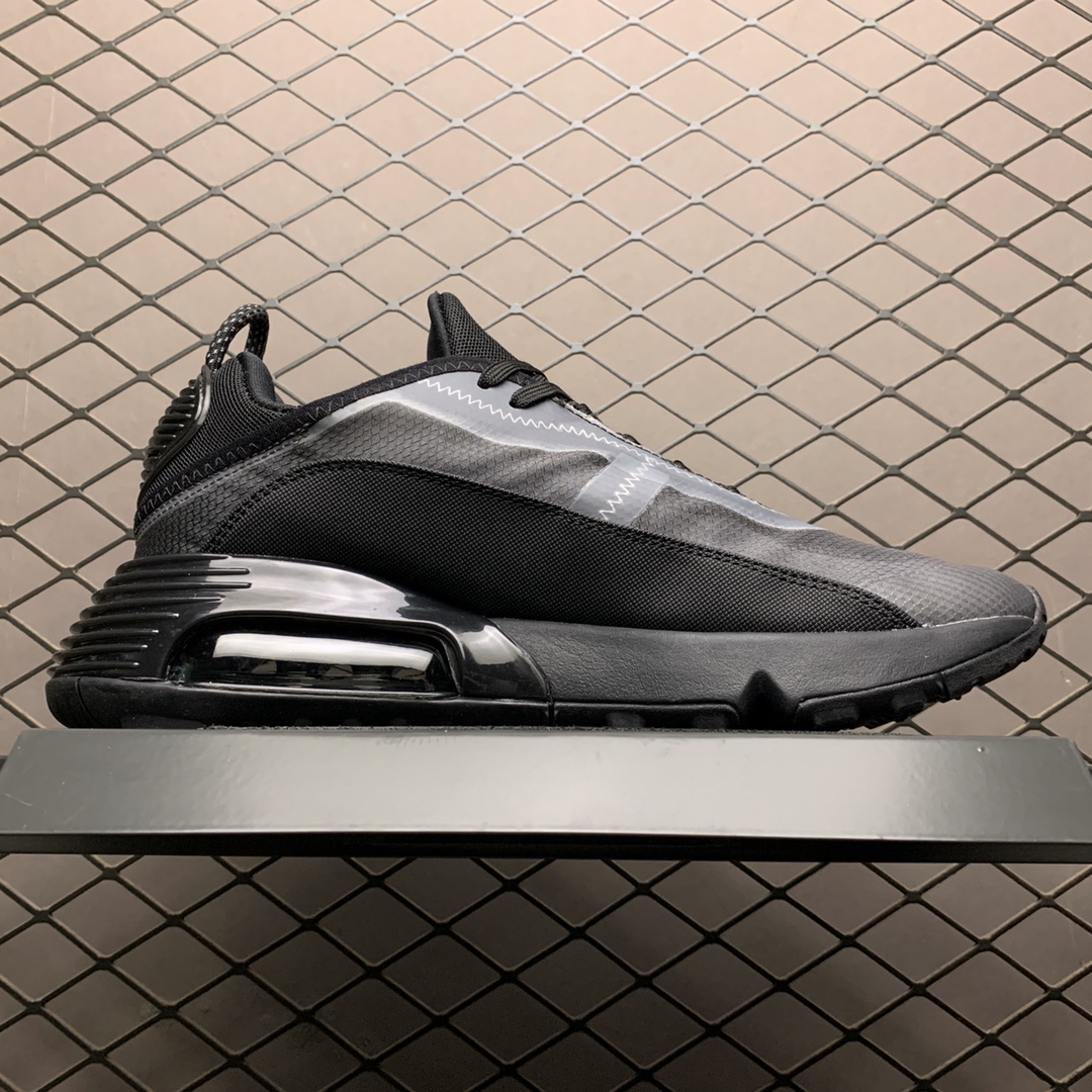 180 Nike Air Max 2090 半掌气垫运动鞋 CT7695-002