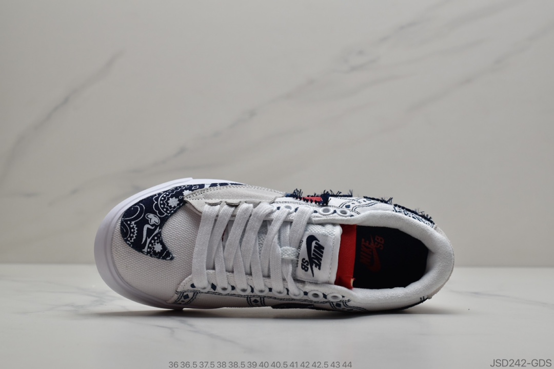 200 公司级耐克开拓者 NIKE SB ZOOM BLAZER 解构低邦板鞋 CI3833