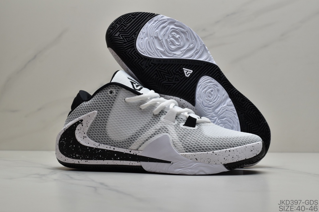 160 耐克/Nike Zoom Freak 1 GPX 一代字母哥签名款 白黑倒钩男子篮球鞋休闲男鞋运动鞋 货号：BQ5422-101