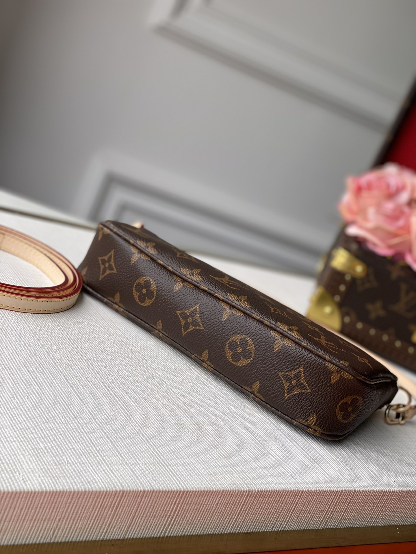 Louis Vuitton LV Pochette Accessoires 配饰包麻将包 M40712老花