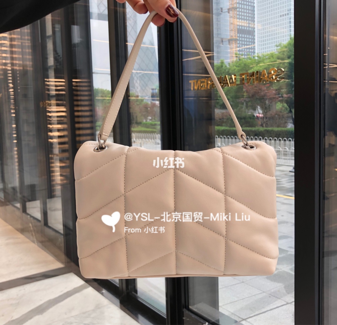 Ysl LOULOU PUFFER 23CM 迷你绗缝小羊皮包 620333白色银扣