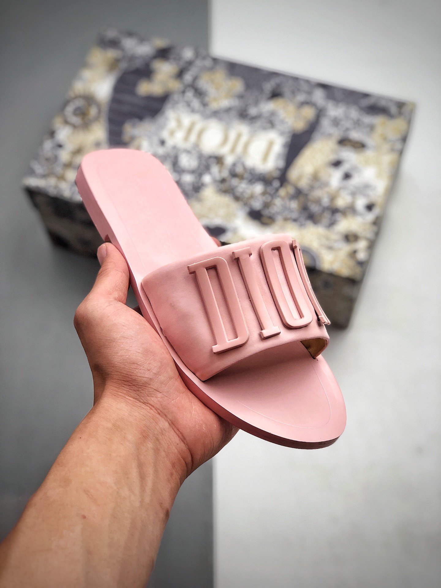180   Dior 20ss 迪奥 新款走秀爆款字母金属logo懒人拖鞋