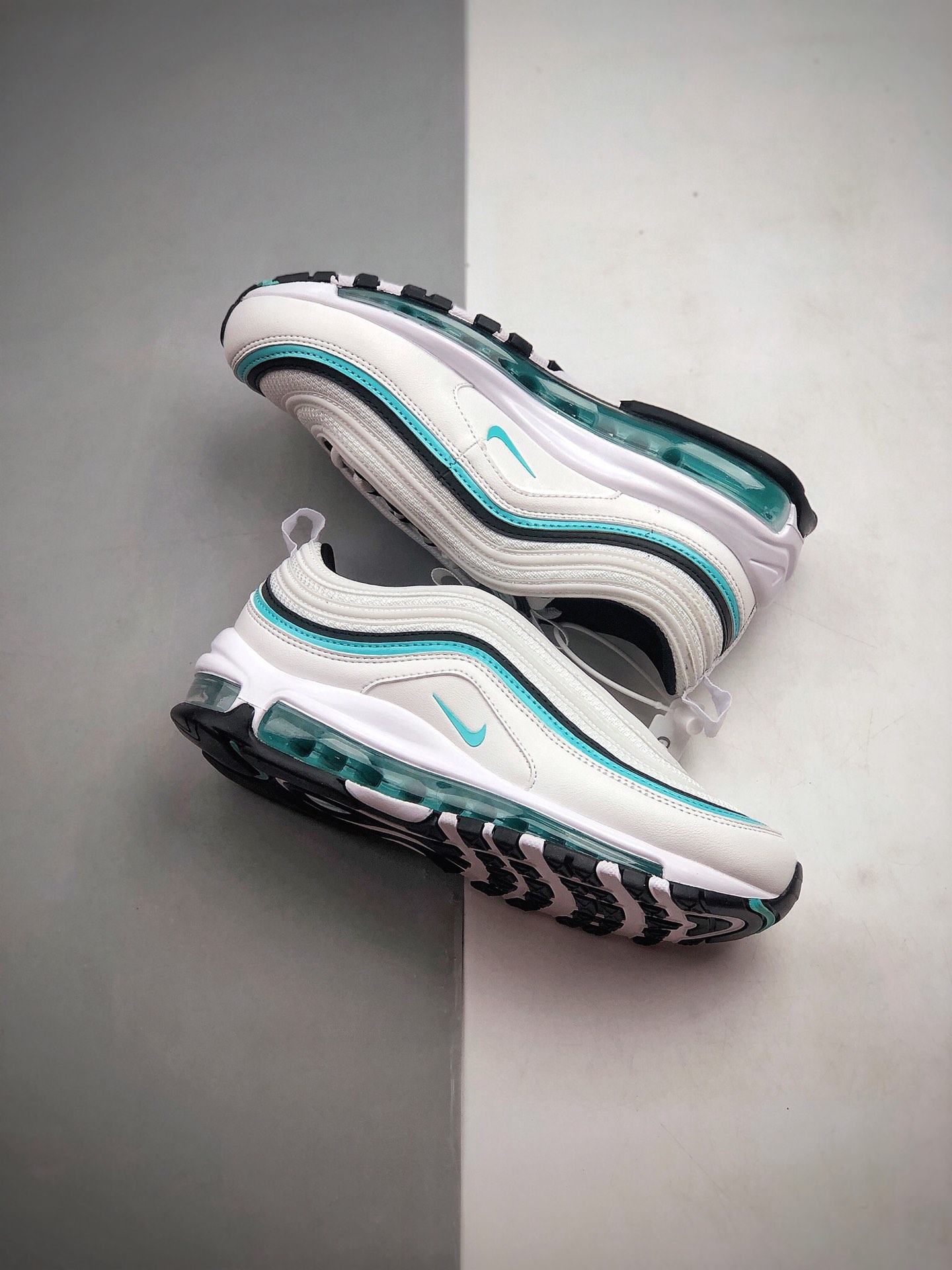 240  耐克Nike Wmns Air Max 97 QS”Tiffany Diamond”复古气垫百搭休闲运动慢跑鞋“白黑蒂芙尼绿3M” CZ3574-130