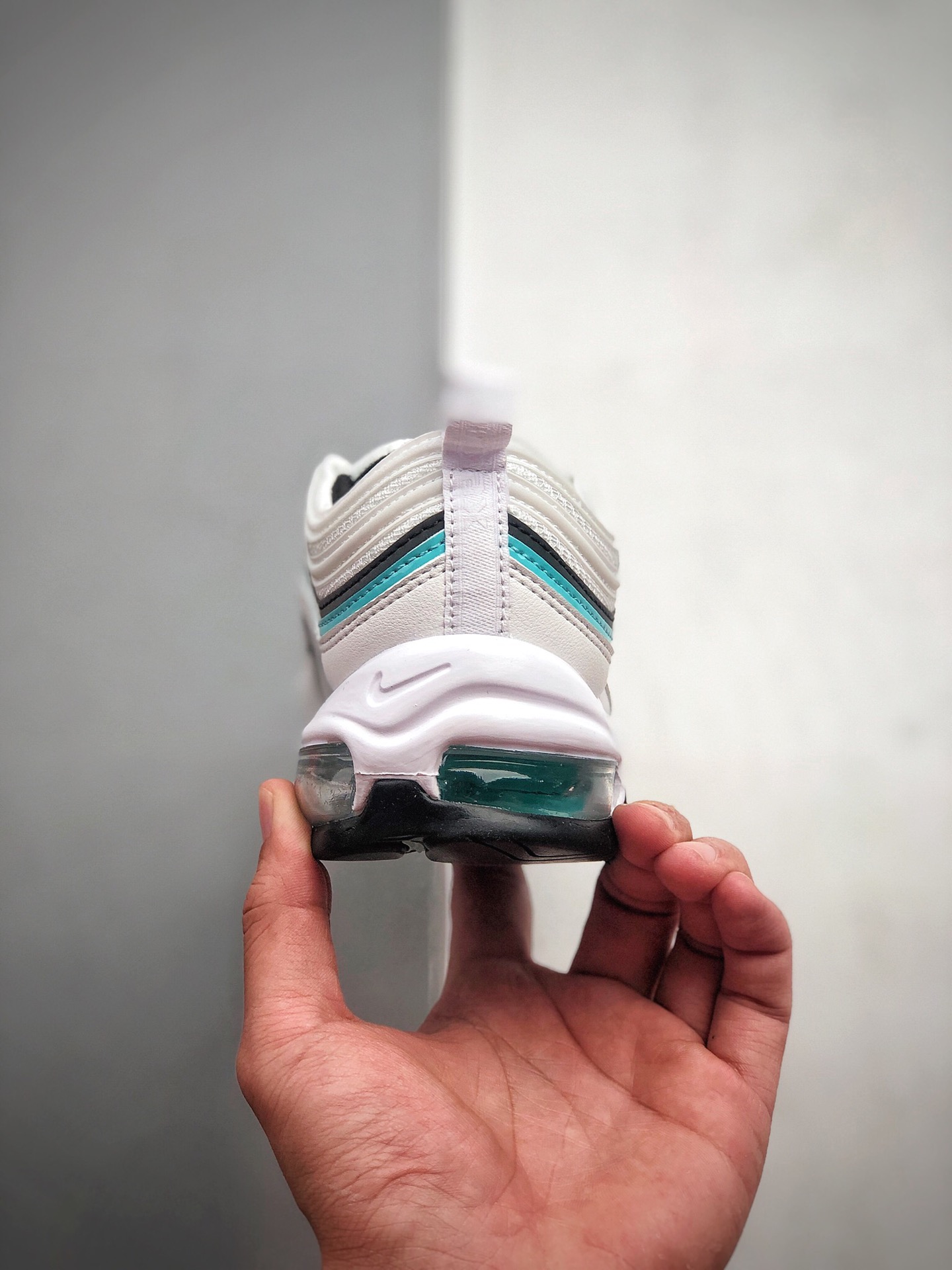 240  耐克Nike Wmns Air Max 97 QS”Tiffany Diamond”复古气垫百搭休闲运动慢跑鞋“白黑蒂芙尼绿3M” CZ3574-130