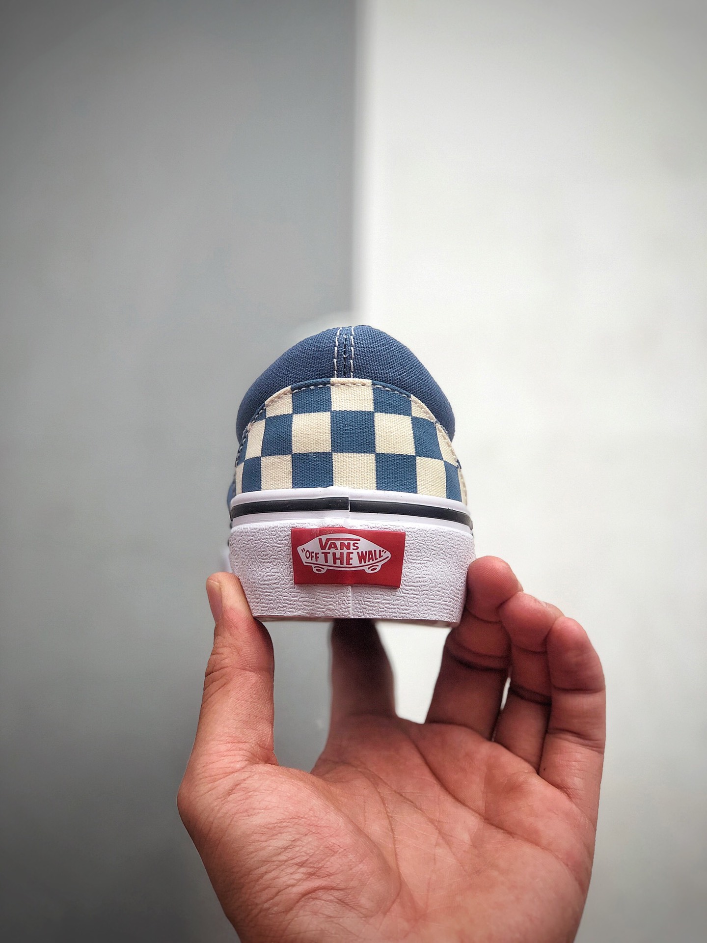 140  VANS范斯CHECKERBOARD SLIP-ON棋盘格一脚蹬帆布休闲滑板鞋
