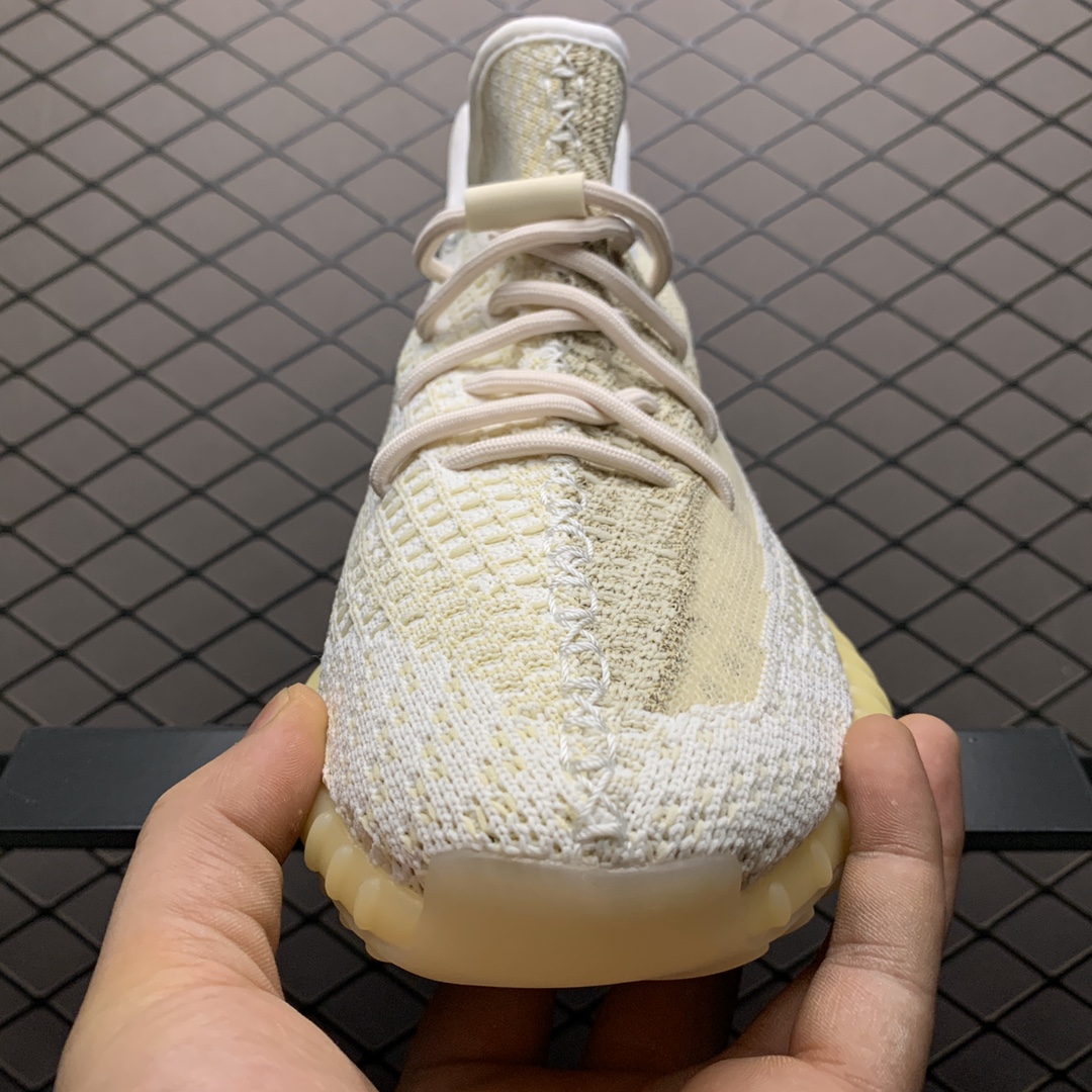 200 Adidas 阿迪达斯 Yeezy 350V2  侃爷椰子350新配色 FZ5246