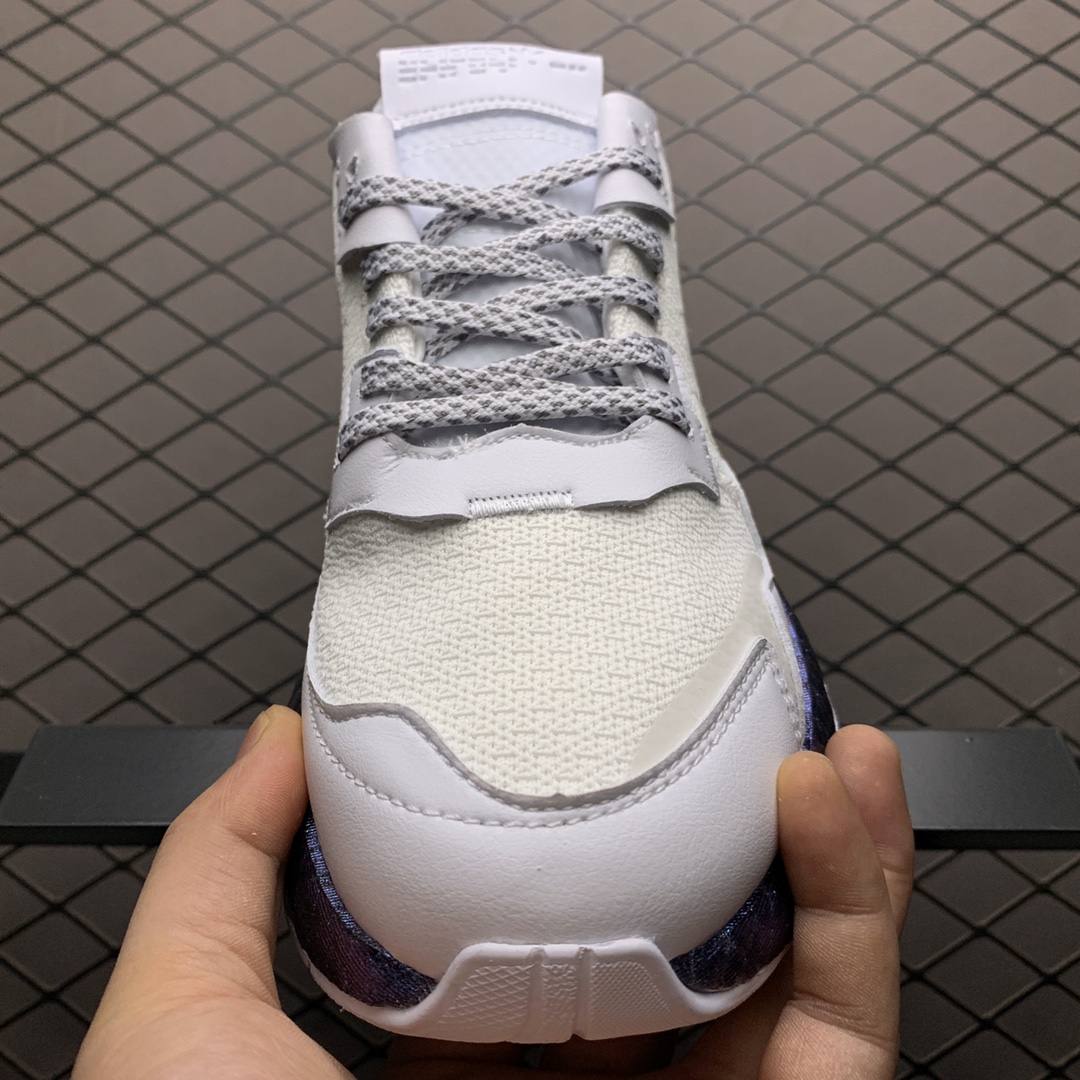 180 Adidas Nite Jogger Boost 夜行者跑鞋 FV3746