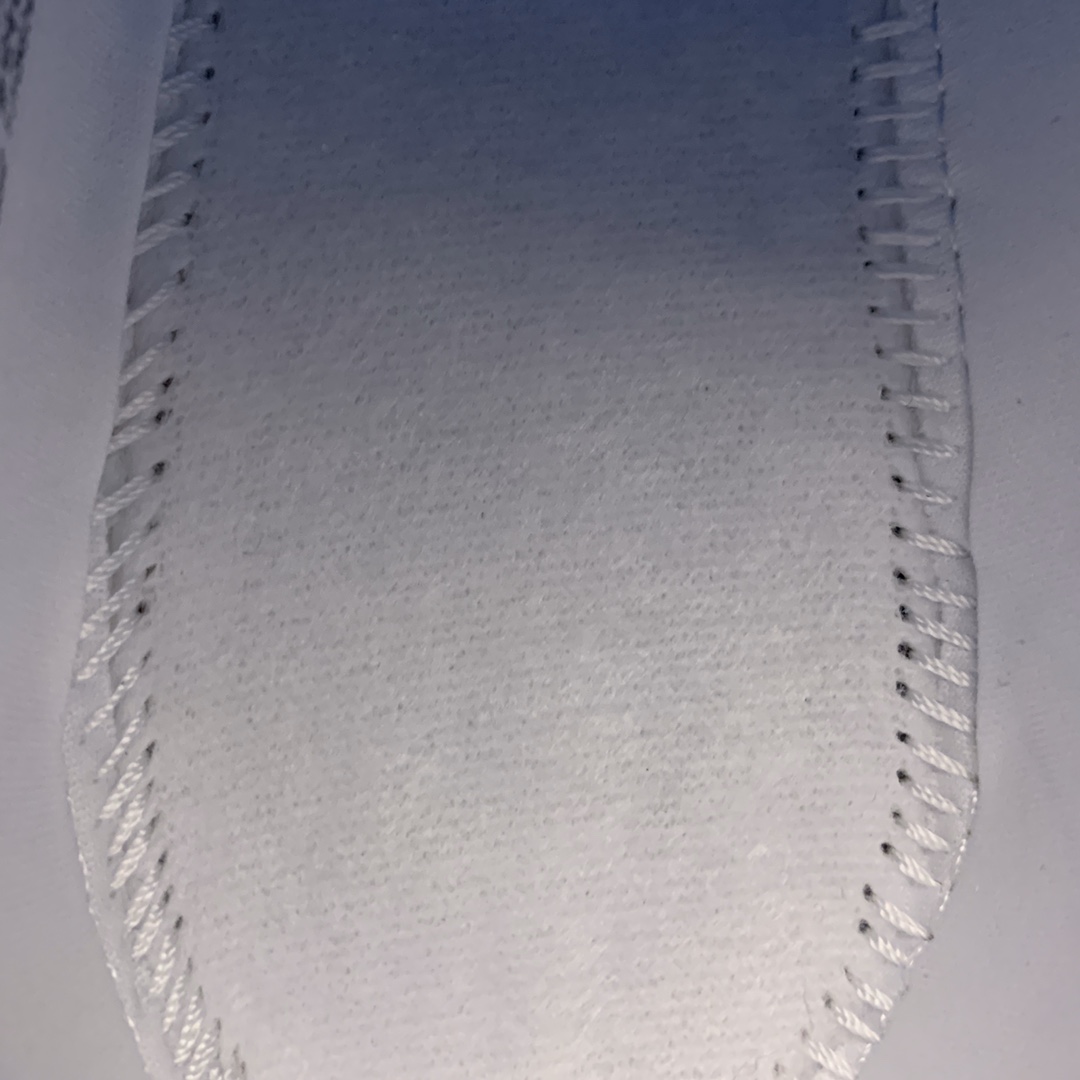 180 Adidas Nite Jogger Boost 夜行者跑鞋 FV3746