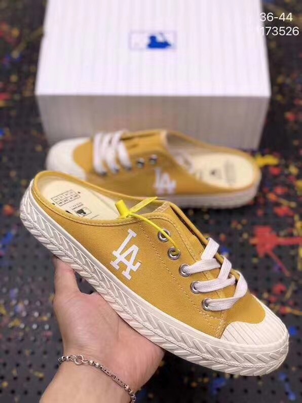 🎉🎉真硫化🎉🎉 独家出货 棒球联盟MLB PLAY BALL系列男女饼干鞋情侣NY洋基队复古高帮帆布鞋盟 抖音 快手 小红书 韩国洋基队NY大标潮流原厂1:1模具开发 原厂进口帆布材质 原厂 全套手提袋 原盒 雷射防伪标包装 天猫订单品质Size:35 36 36.5 37.5 38 38.5 39 40 40.5 41 42 42.5 43 44