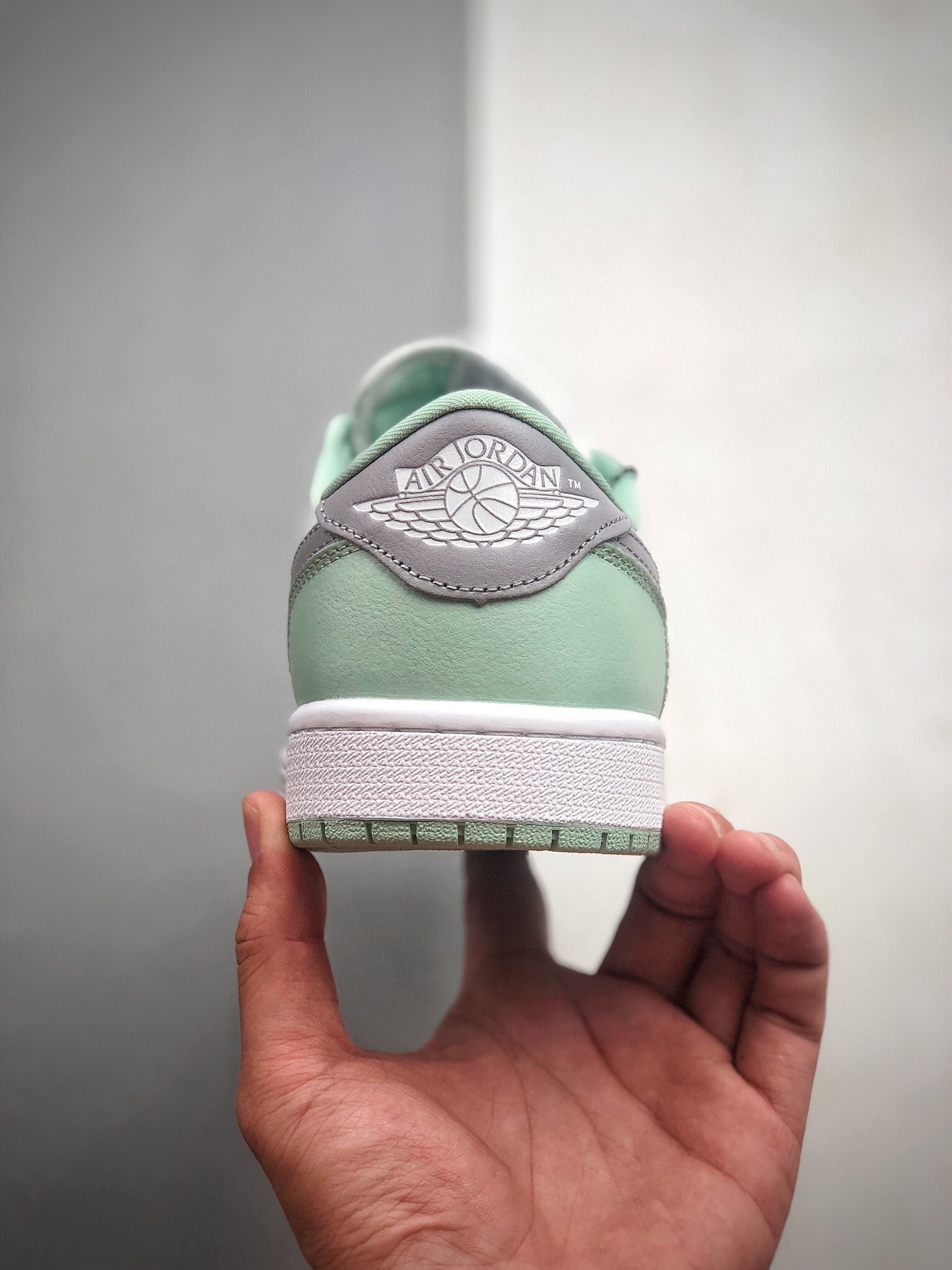 200 Air Jordan 1 Low OG“Neutral Grey”灰绿 CZ0790 100