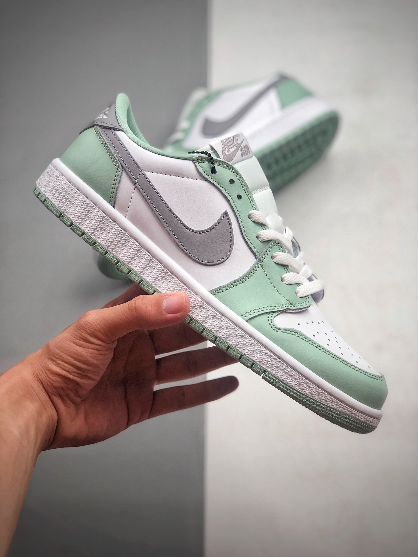 200 Air Jordan 1 Low OG“Neutral Grey”灰绿 CZ0790 100