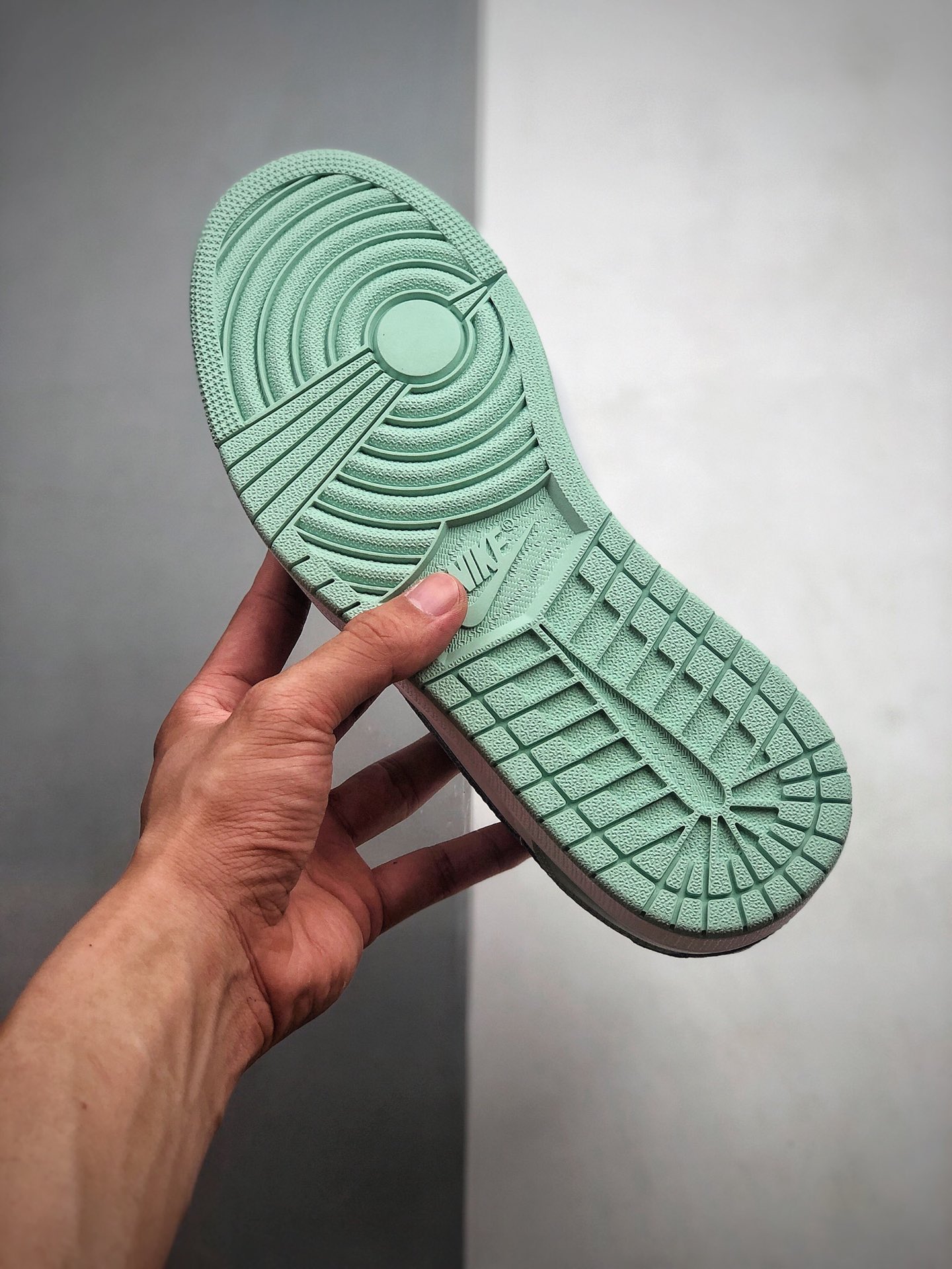 200 Air Jordan 1 Low OG“Neutral Grey”灰绿 CZ0790 100