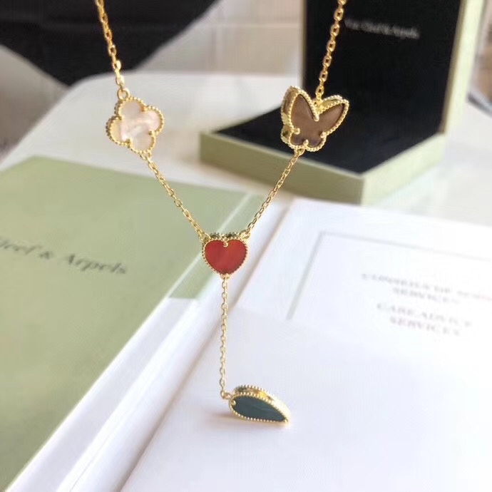 Van Cleef & Arpels 梵克雅宝 VCA 乱花 不规则 流苏 性感 项链 高端定制 925纯银 精工 选用天然玛瑙打造 希望你所有的欢喜与遇见都能在近期抵达 此后一路繁花 53669130