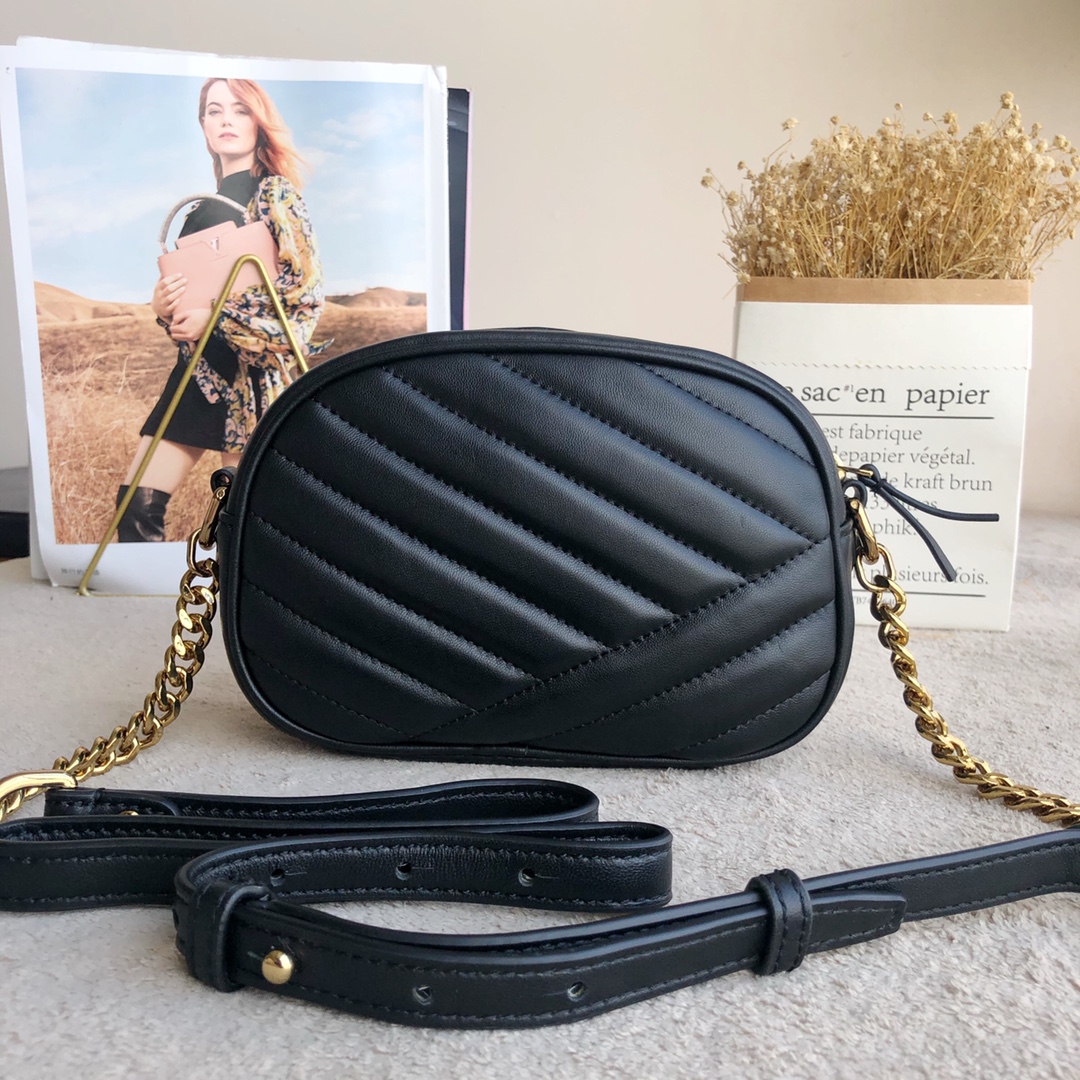 Tory Burch 227 #KIRA系列相机包 半圆相机包