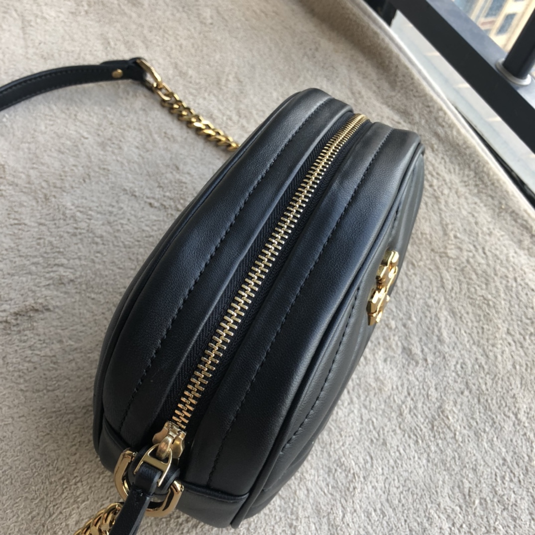 Tory Burch 227 #KIRA系列相机包 半圆相机包