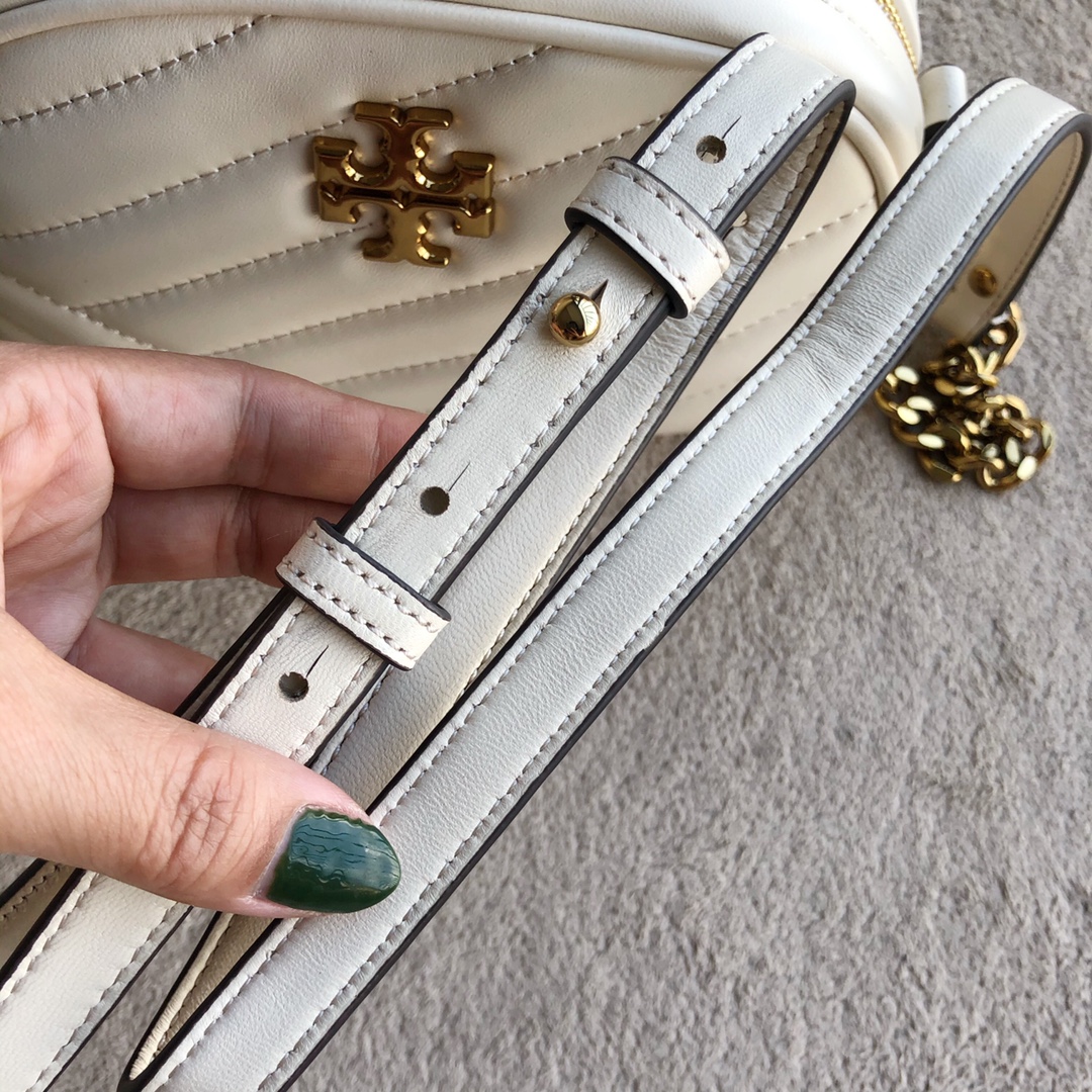 Tory Burch 227 #KIRA系列相机包 半圆相机包