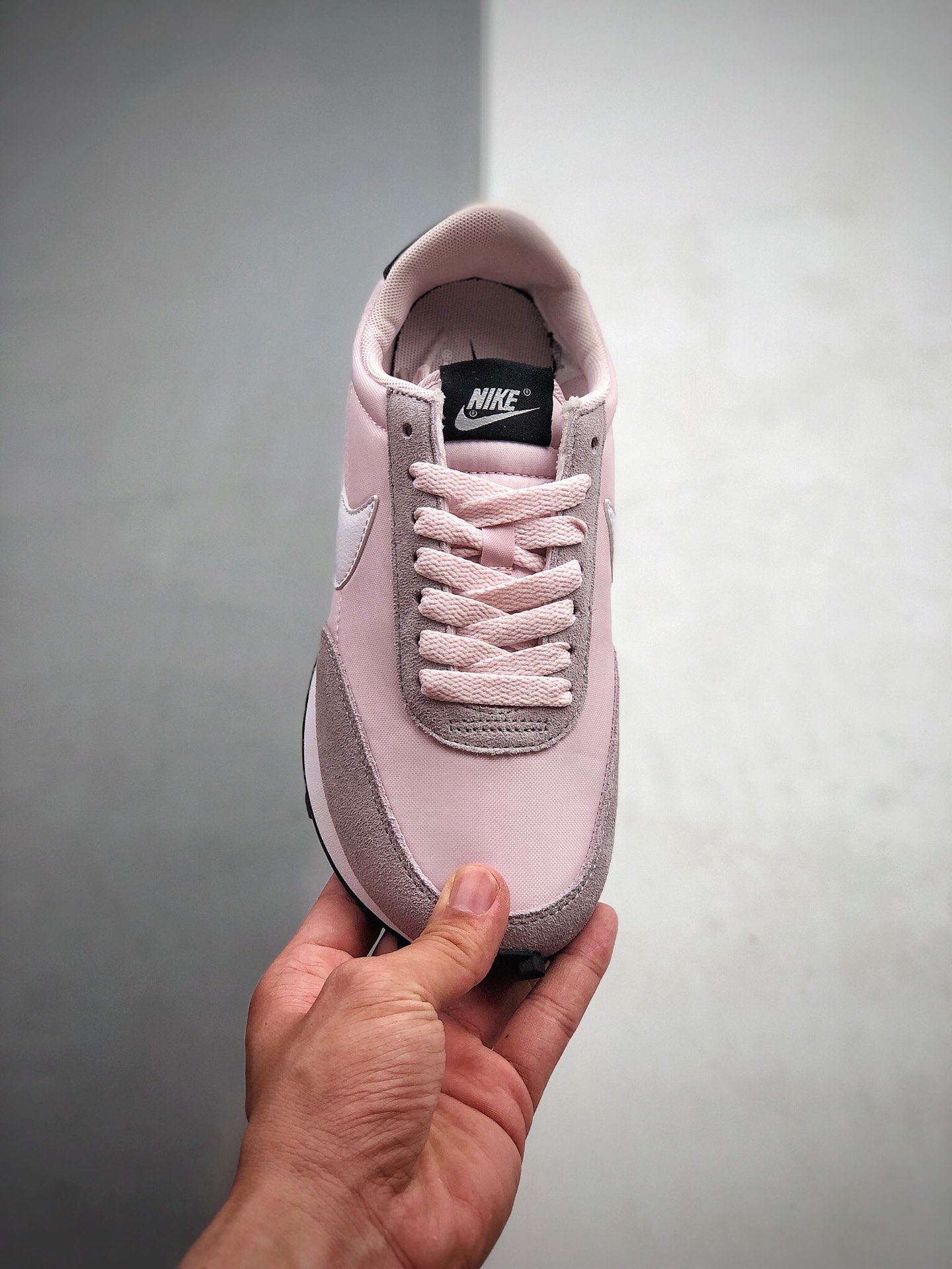 特价150 NIKE DAYBREAK SP 华夫元年复古跑鞋