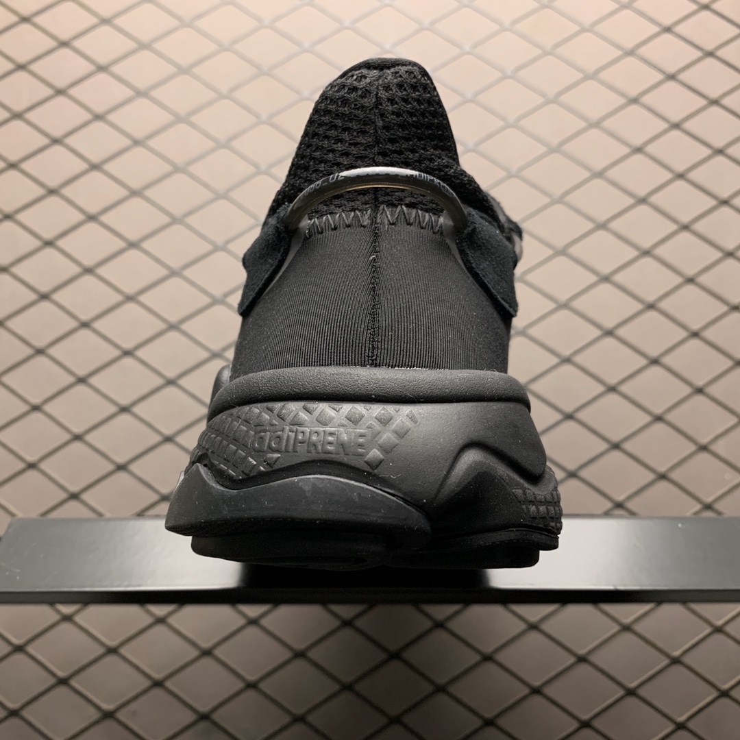 200 Adidas  Ozweego 3M反光复古休闲运动鞋 EE6999