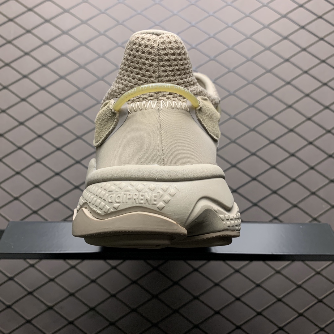 200 Adidas 阿迪达斯 Ozweego 3M反光复古休闲运动鞋 EG6697 小红书爆款配色