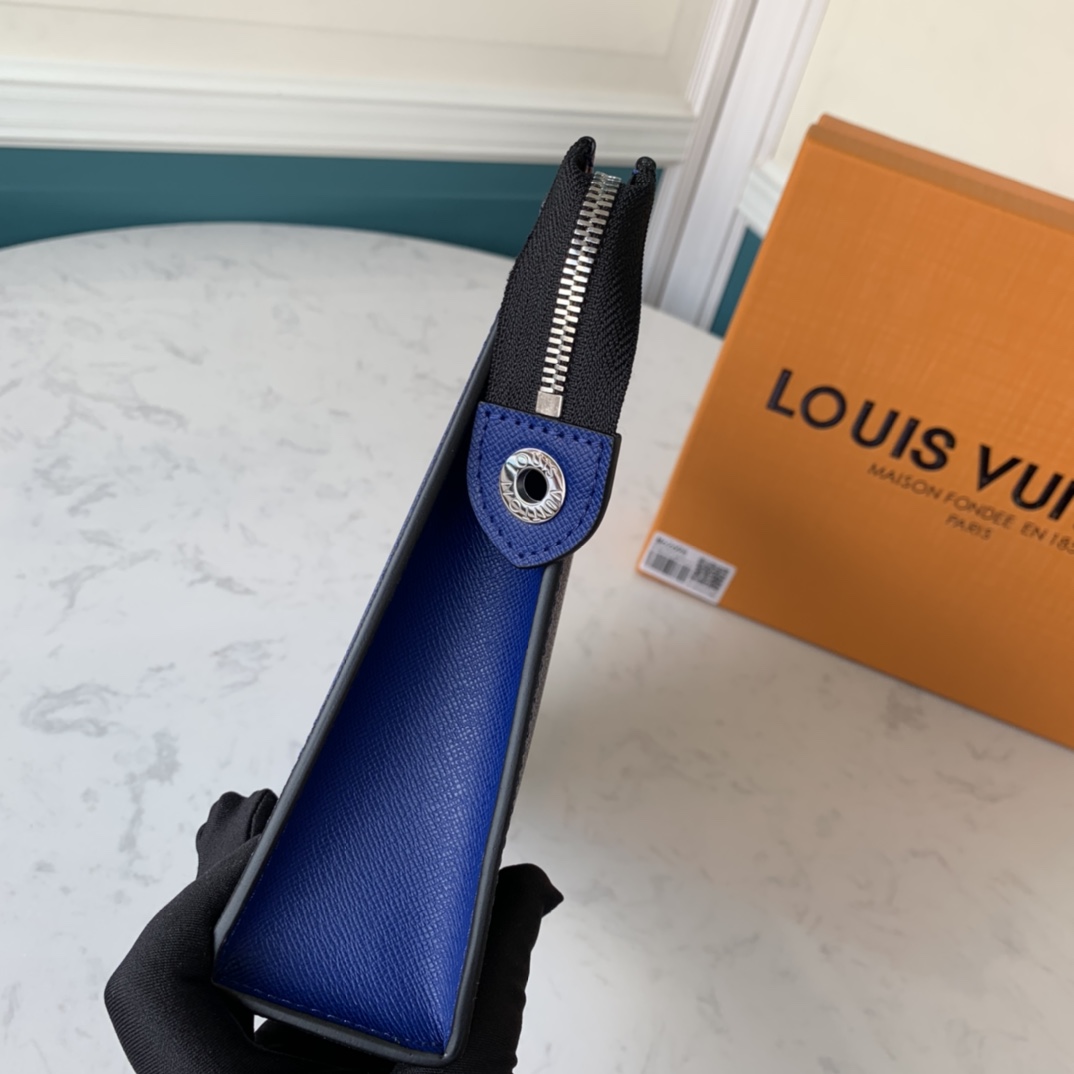 it can be slipped inside a bag as a travel pouch or carried in hand for - Bag 5