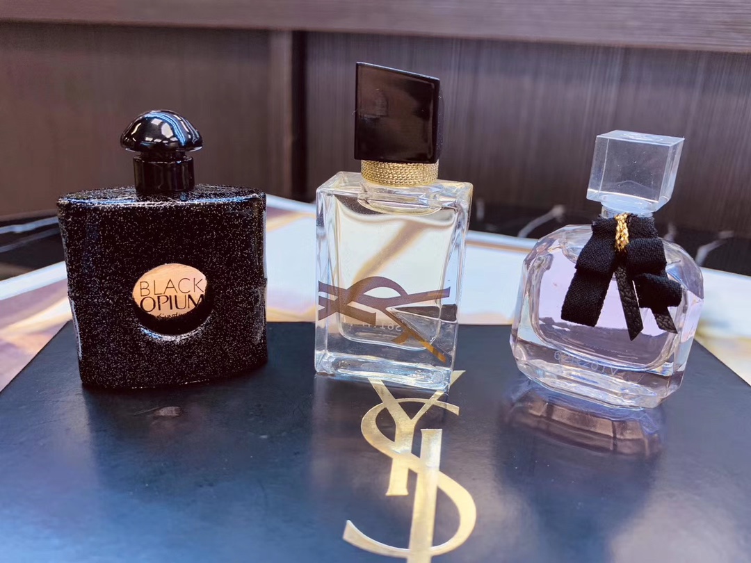 Yves Saint Laurent Miniature Perfume Set - Black Opium, Libre, Mon Paris 6 i1591860196 8222 5