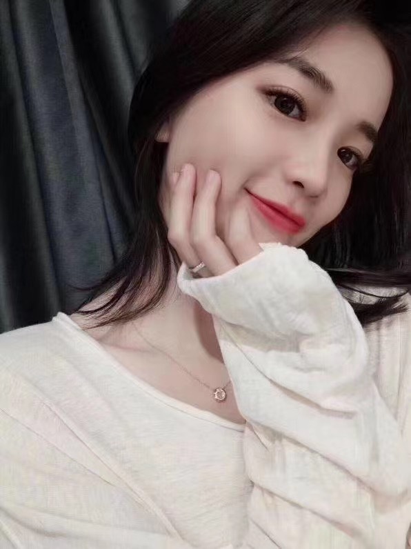 Tiffany & Co. T家 2020新款圆圈双T 白贝锁骨项链