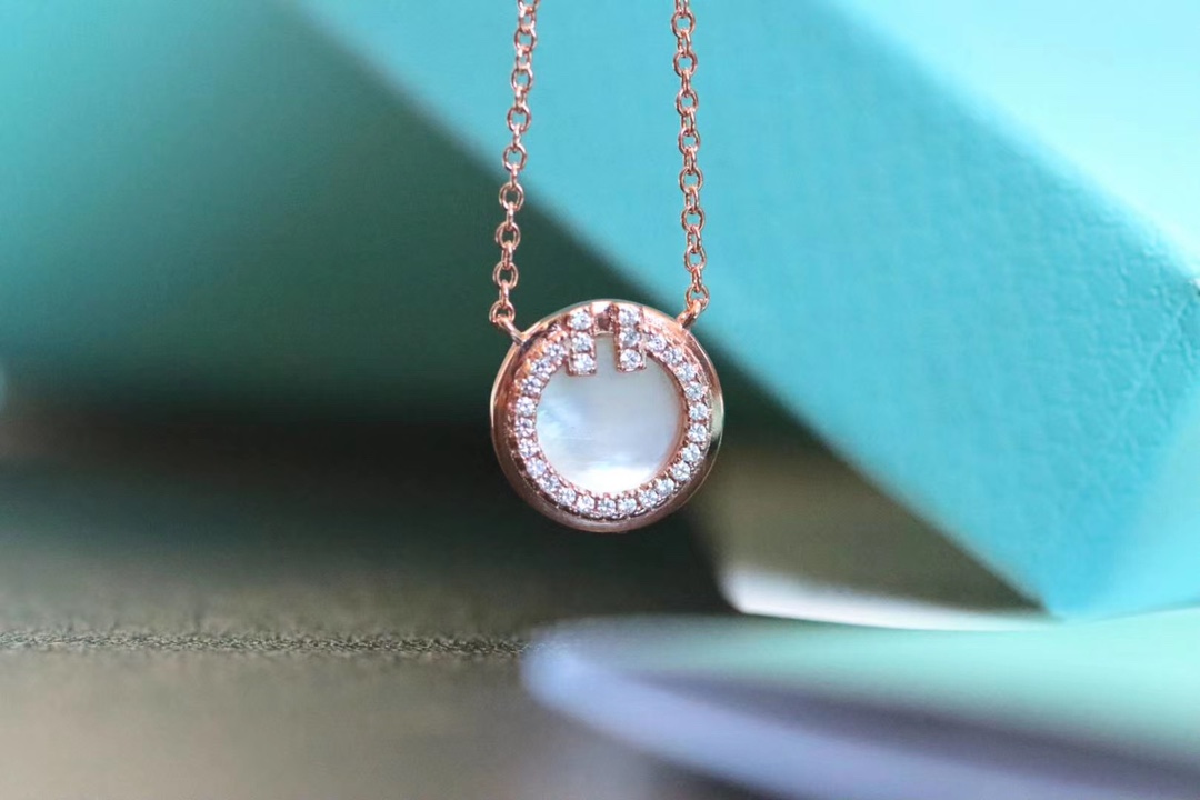 Tiffany & Co. T家 2020新款圆圈双T 白贝锁骨项链
