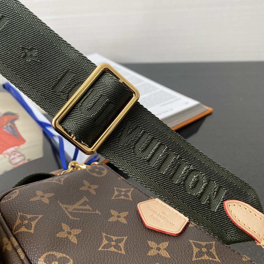 Louis Vuitton 专柜款经典手袋 9