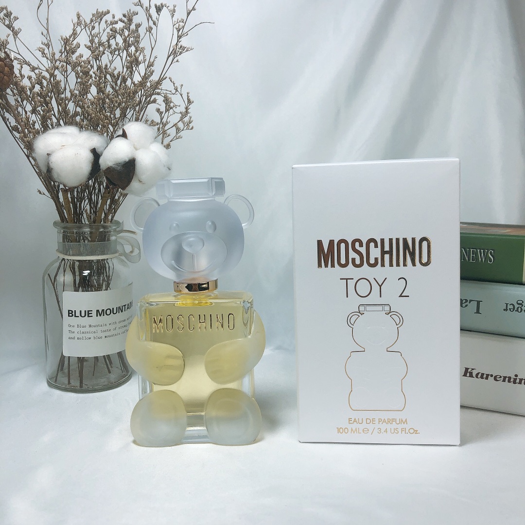 50. Perfume Moschino Toy 2 100ml 🔜 Calidad 1:1❗️9308# Oso blanco 100ml 🔻Moschino TOY 2 Eau de Parfum para mujer. Nota…