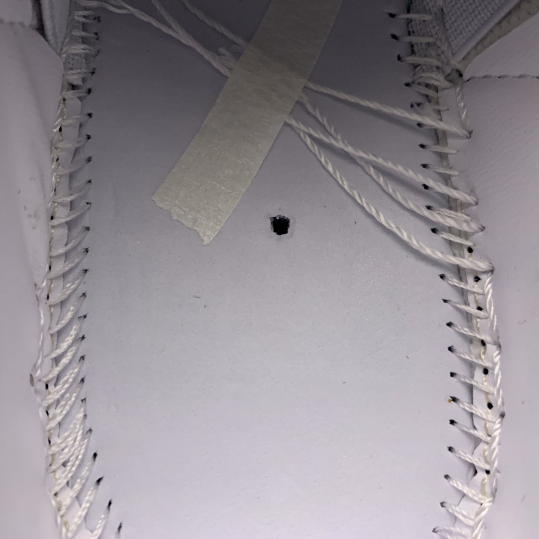 160 Adidas 阿迪达斯 Superstar 贝壳头休闲半拖 FX0527