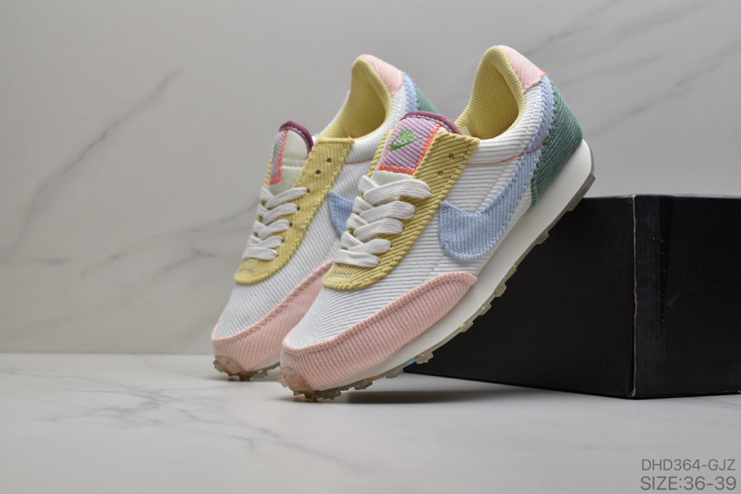 90 透气性灯芯绒布面型 耐克Nike Wmns Air Daybreak 破晓系列华夫复古休闲运动慢跑鞋