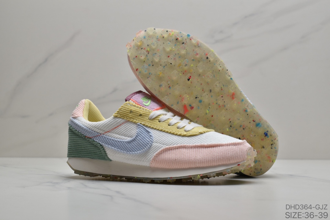 90 透气性灯芯绒布面型 耐克Nike Wmns Air Daybreak 破晓系列华夫复古休闲运动慢跑鞋