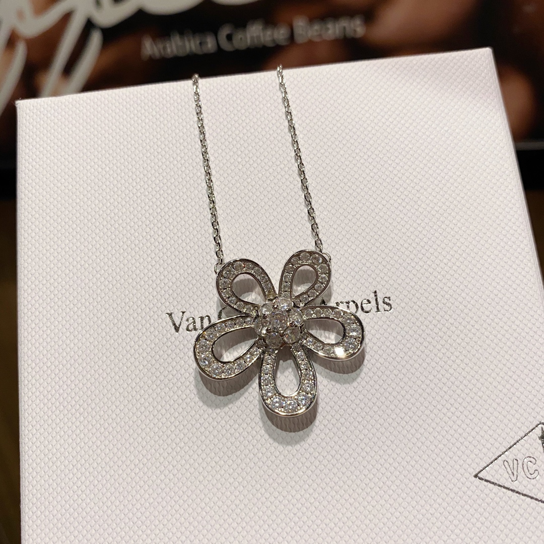 China Replica VCA Jewelry VCAES0403-1346