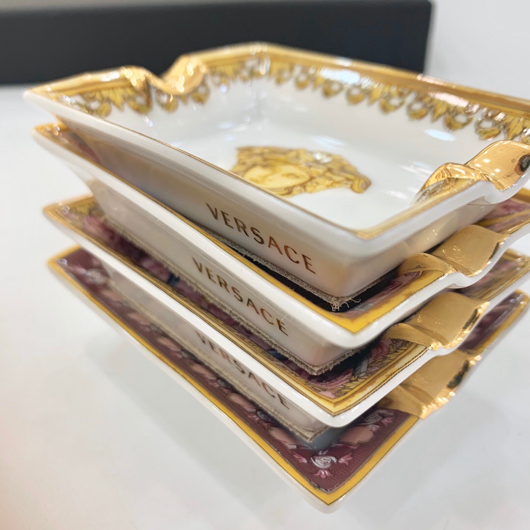 范思哲 Versace 高定典藏名品高定成衣时装外套连衣裙衬衫T恤 #B870A99C 7