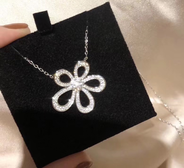 China Replica VCA Jewelry VCAES0403-1346